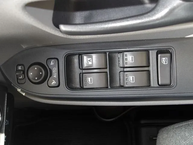 ダイハツ　タント