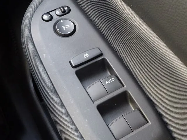 ホンダ　フィット　ｅ：ＨＥＶ