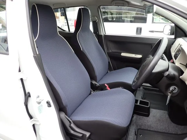 アルト（スズキ）の車両写真