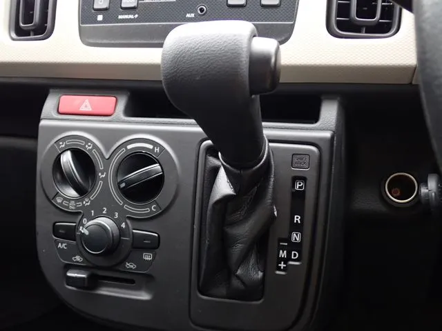 アルト（スズキ）の車両写真