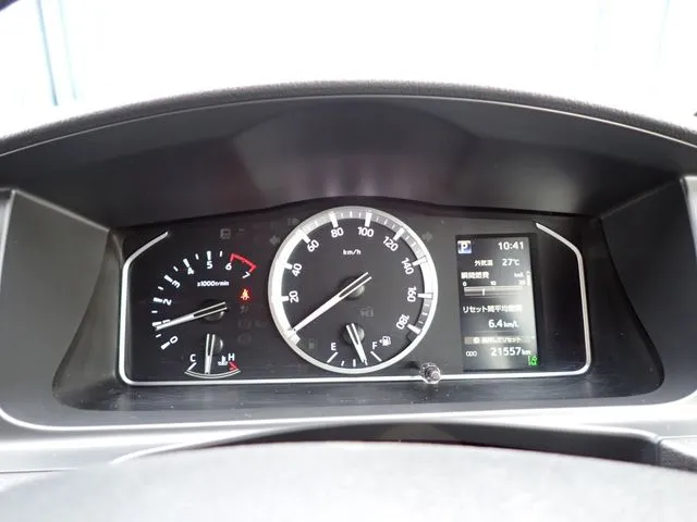 ハイエースバン　１．２５ｔ　２ＷＤ（トヨタ）の車両写真