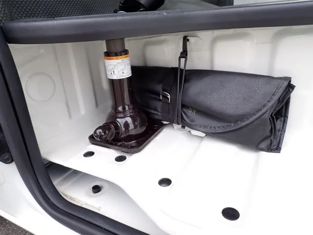 ハイエースバン　１．２５ｔ　２ＷＤ（トヨタ）の車両写真