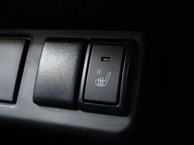 スズキ　アルト　４ＷＤ