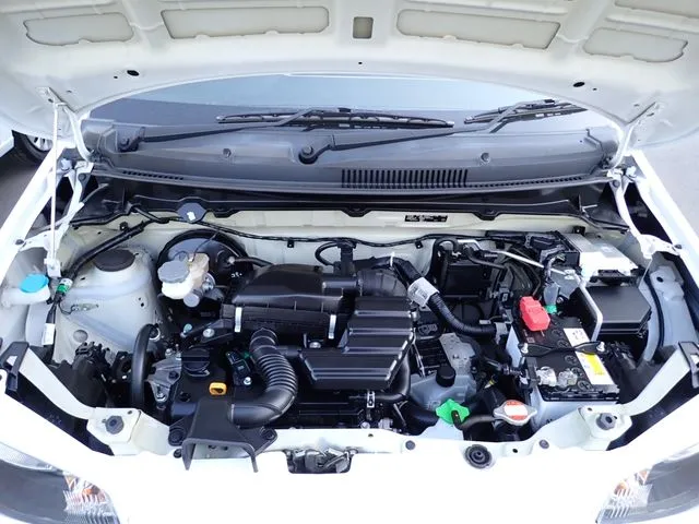 スズキ　アルト　４ＷＤ