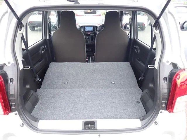 アルト(スズキ)の車両写真