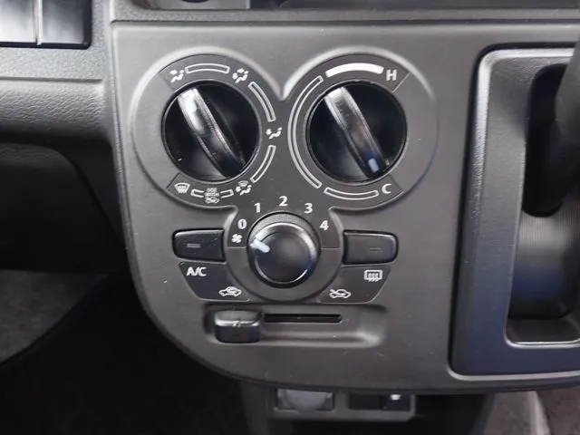 アルト(スズキ)の車両写真