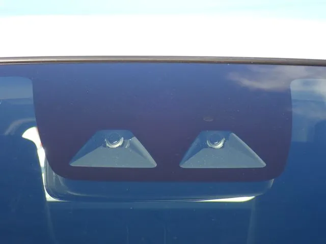 ミラ　イース（ダイハツ）の車両写真