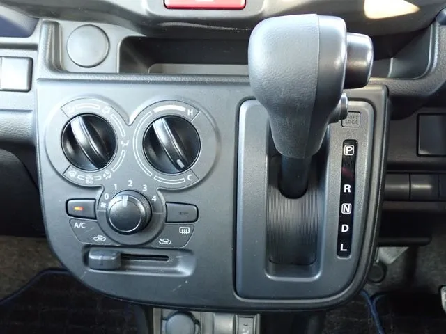 アルト(スズキ)の車両写真