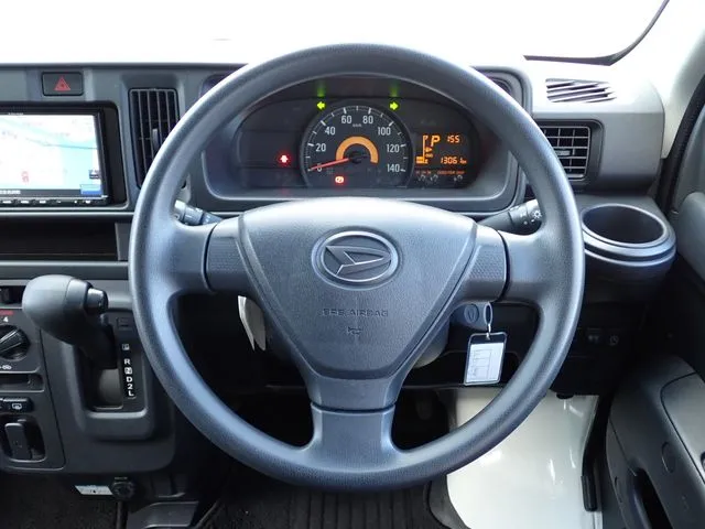 ダイハツ　ハイゼットカーゴ