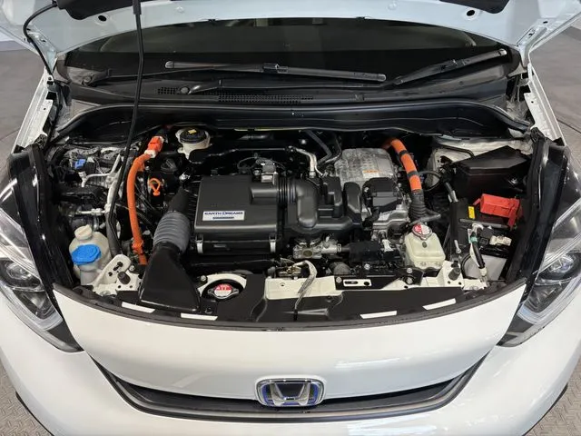 ホンダ　フィット　ｅ：ＨＥＶ