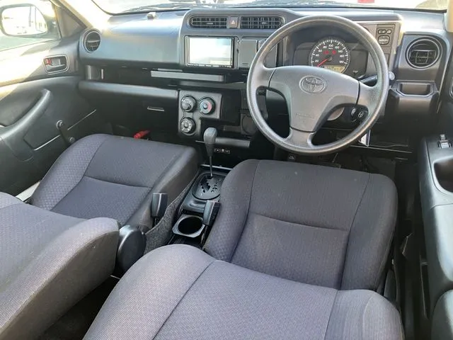 トヨタ　サクシードバン　２ＷＤ