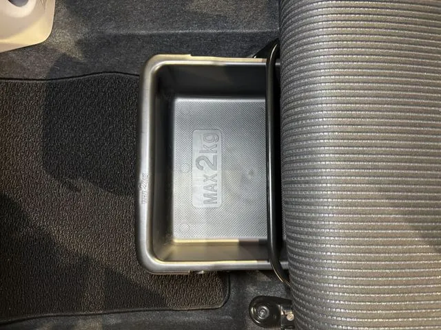 ムーヴ（ダイハツ）の車両写真