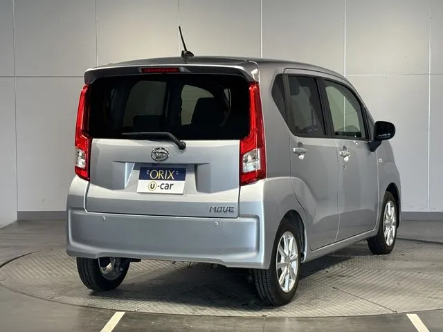 ムーヴ（ダイハツ）の車両写真