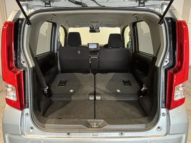 ムーヴ（ダイハツ）の車両写真