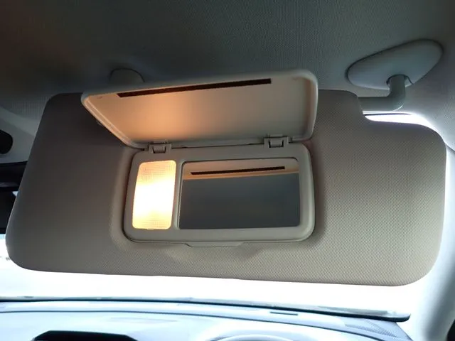 スバル　レヴォーグ