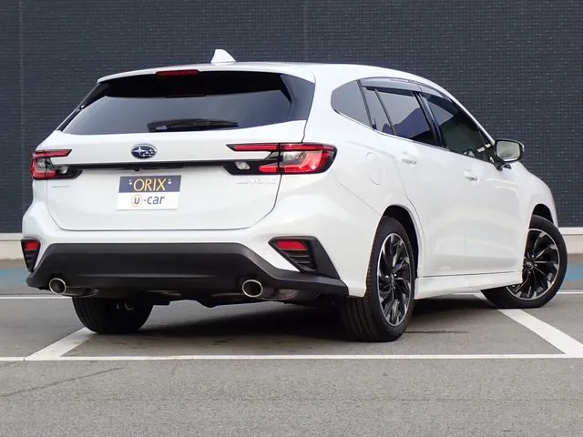 スバル　レヴォーグ