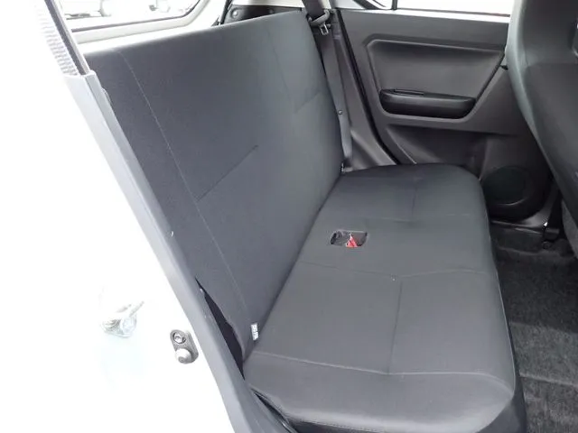 ミラ　イース（ダイハツ）の車両写真