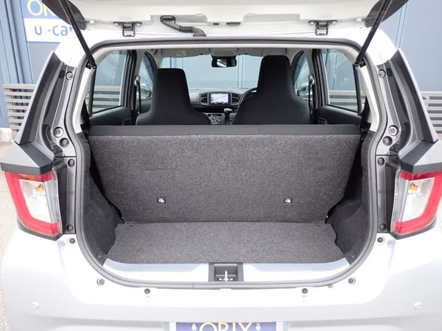 ミラ　イース（ダイハツ）の車両写真