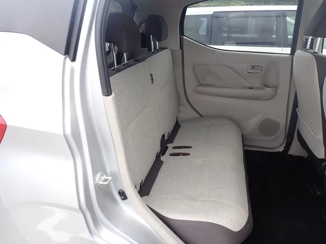 ミツビシ　ｅＫワゴン