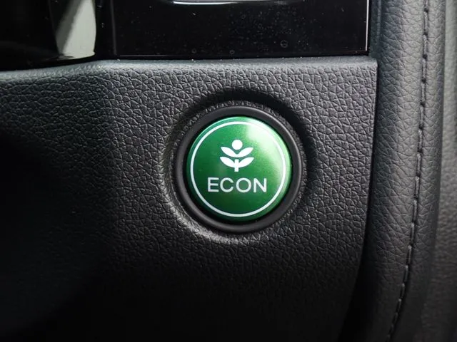 ホンダ　シャトル　ハイブリッド