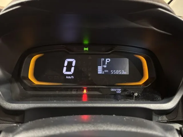 ダイハツ　ミラ　イース