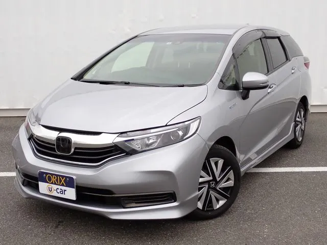 ホンダ　シャトル　ハイブリッド