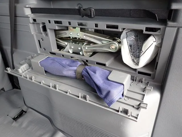 Ｎ－ＶＡＮ（ホンダ）の車両写真