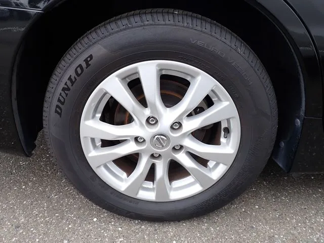 ニッサン　ティアナ