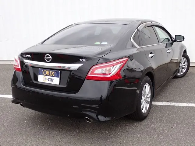 ニッサン　ティアナ