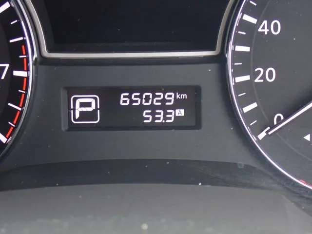 ニッサン　ティアナ