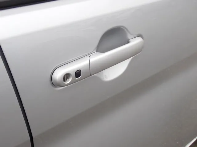 スズキ　ソリオ