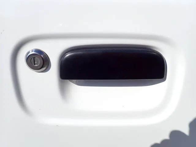 エブリイバン（スズキ）の車両写真