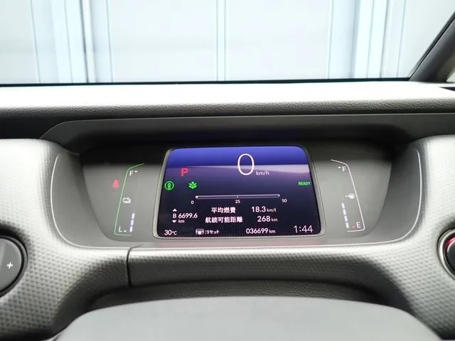 ホンダ　フィット　ｅ：ＨＥＶ