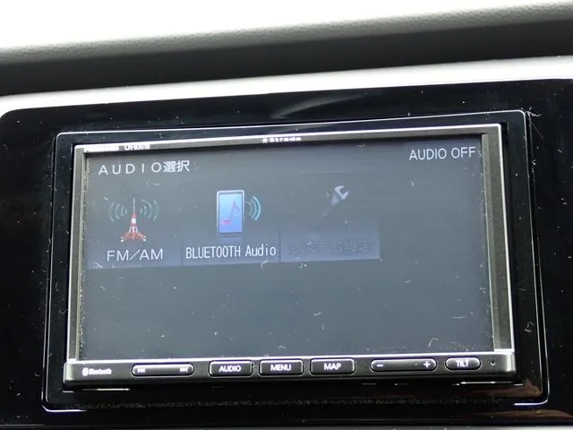 ホンダ　フィット　ｅ：ＨＥＶ