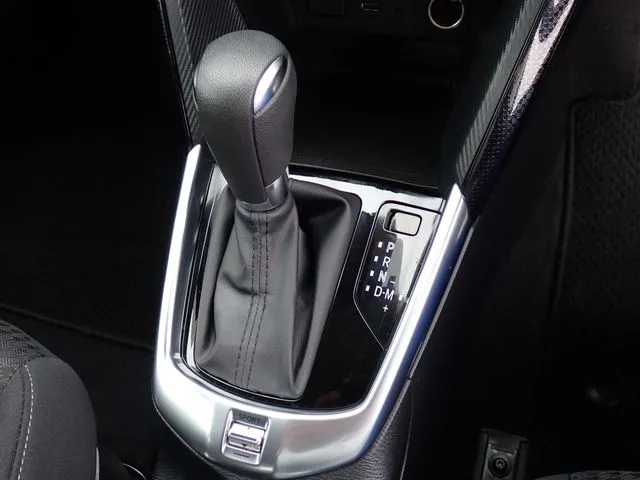 マツダ　デミオ