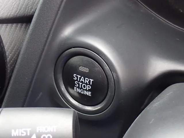 マツダ　デミオ