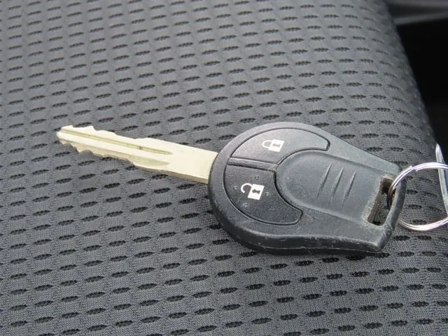 ＮＶ２００バネットバン（ニッサン）の車両写真