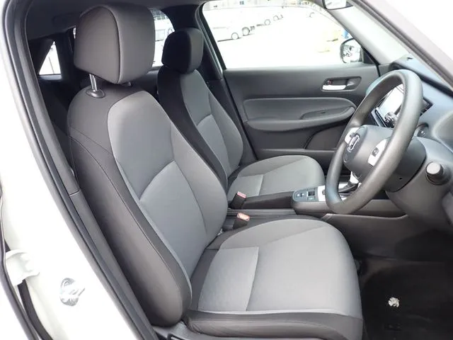 フィット e:HEV(ホンダ)の車両写真