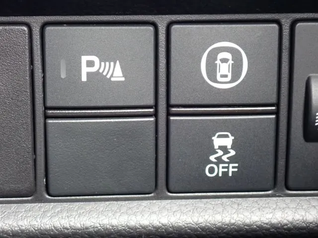 フィット e:HEV(ホンダ)の車両写真