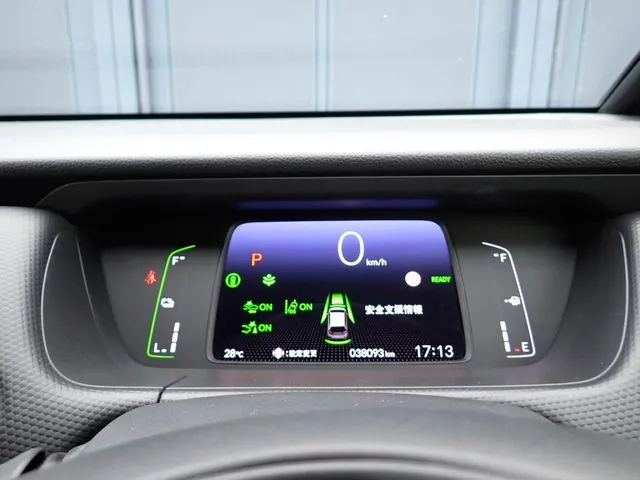 ホンダ　フィット　ｅ：ＨＥＶ