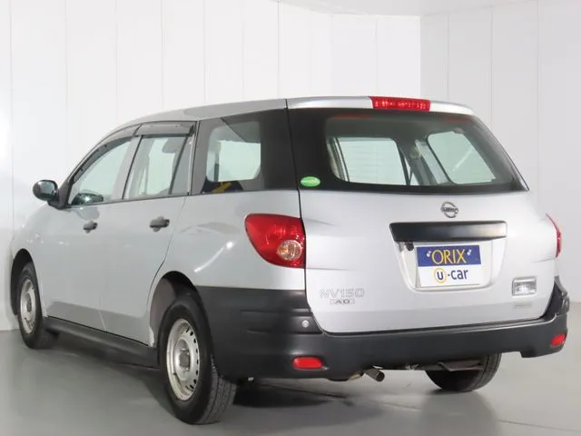 NV150 AD 2WD(ニッサン)の車両写真