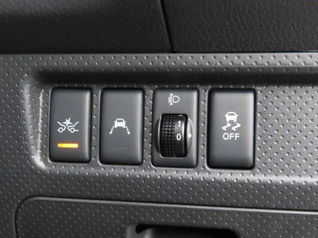 NV150 AD 2WD(ニッサン)の車両写真