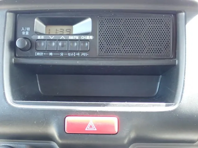 エブリイバン（スズキ）の車両写真