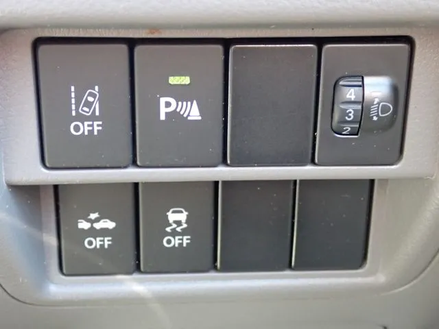 エブリイバン（スズキ）の車両写真