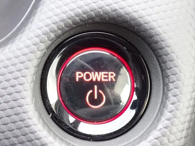 ホンダ　フィット　ｅ：ＨＥＶ