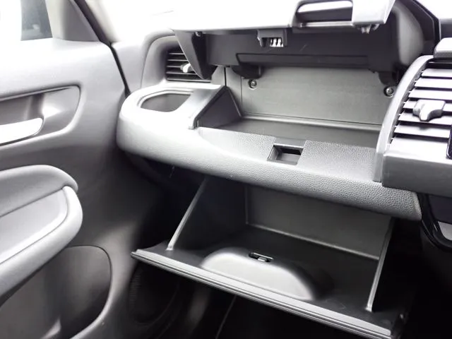 ホンダ　フィット　ｅ：ＨＥＶ