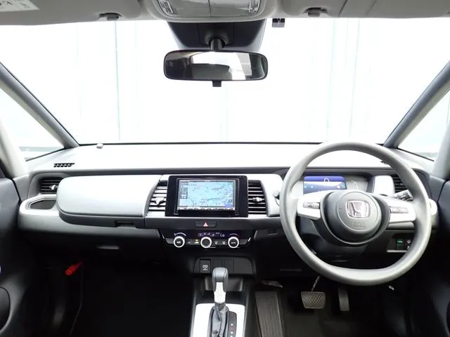 ホンダ　フィット　ｅ：ＨＥＶ