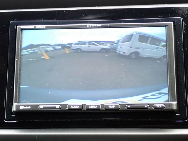 ホンダ　フィット　ｅ：ＨＥＶ