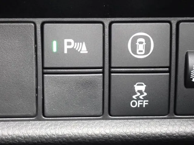 ホンダ　フィット　ｅ：ＨＥＶ