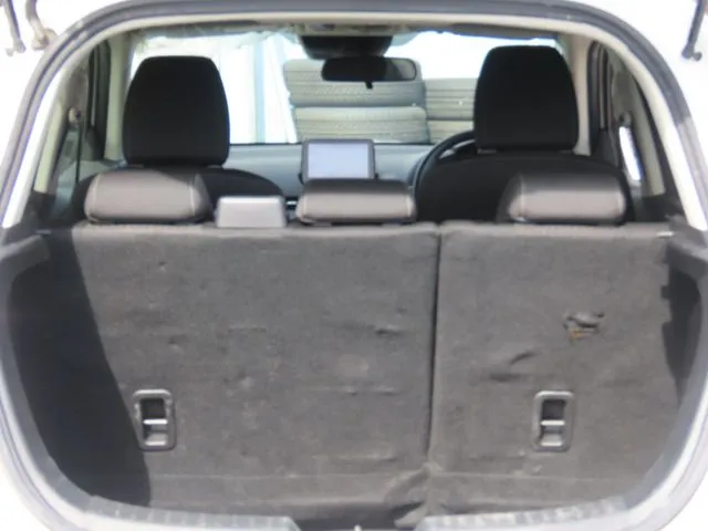 デミオ(マツダ)の車両写真